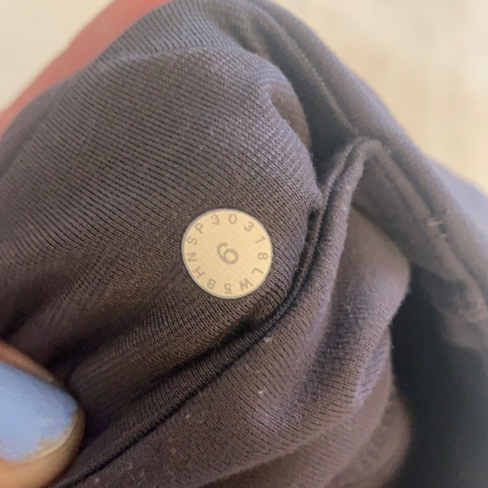 Lululemon yoga pants